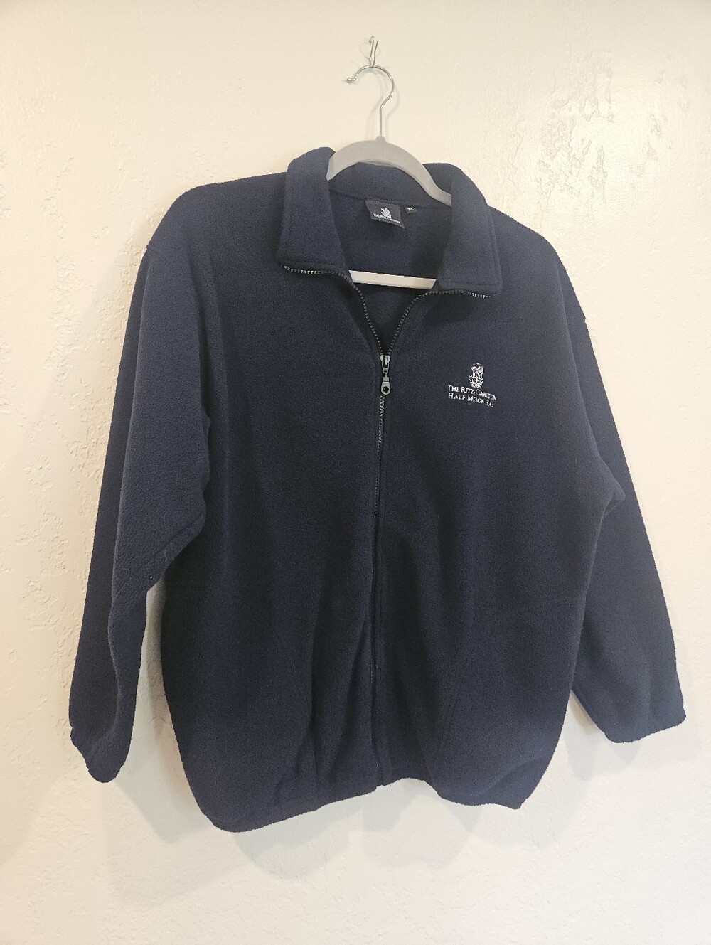 Ritz Carlton Half Moon Bay Full Zipped Sweatshirt Fleece Size XL Womens M/L Mens